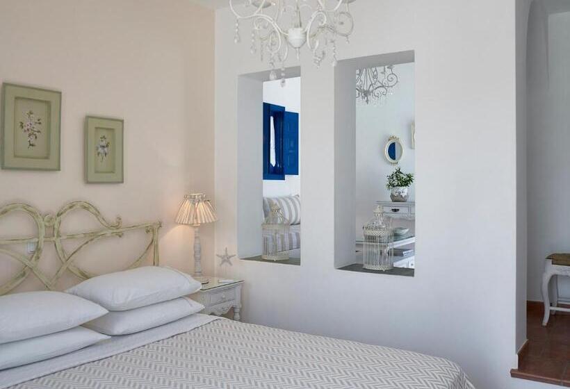 이그제큐티브 스튜디오, Folegandros Apartments