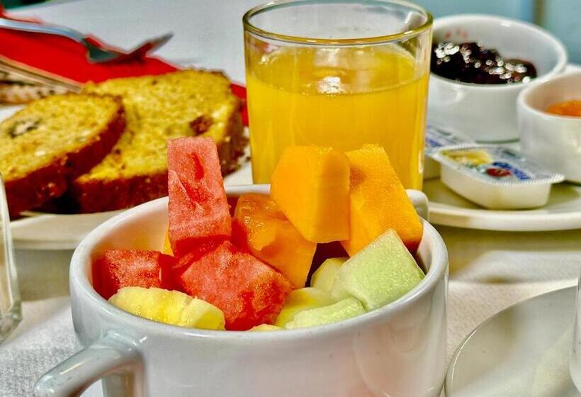 سوییت خانوادگی, Hatun Inti Boutique