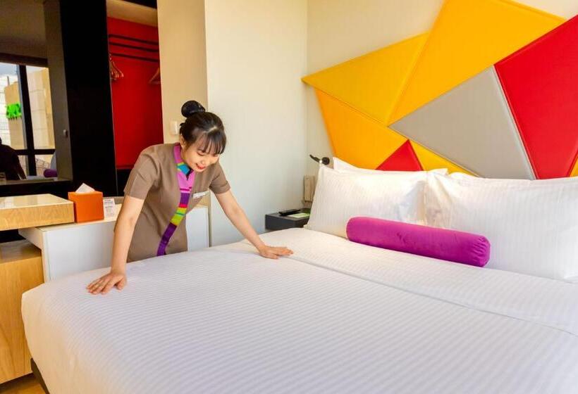 Standard Room Pool View, Ibis Styles Singapore On Macpherson