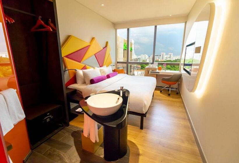 Standard Room Pool View, Ibis Styles Singapore On Macpherson