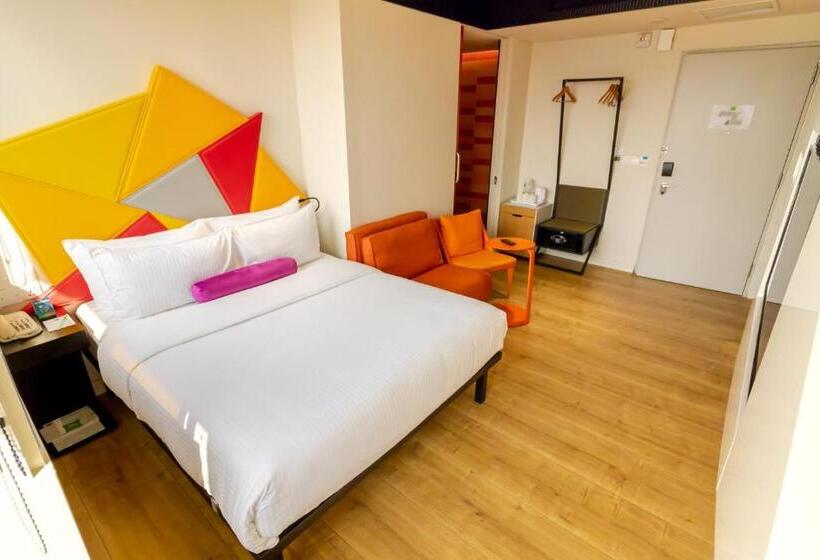 Family Room, Ibis Styles Singapore On Macpherson