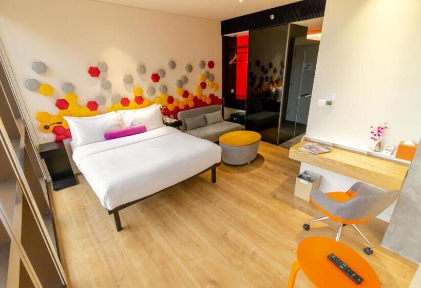 Family Room, Ibis Styles Singapore On Macpherson