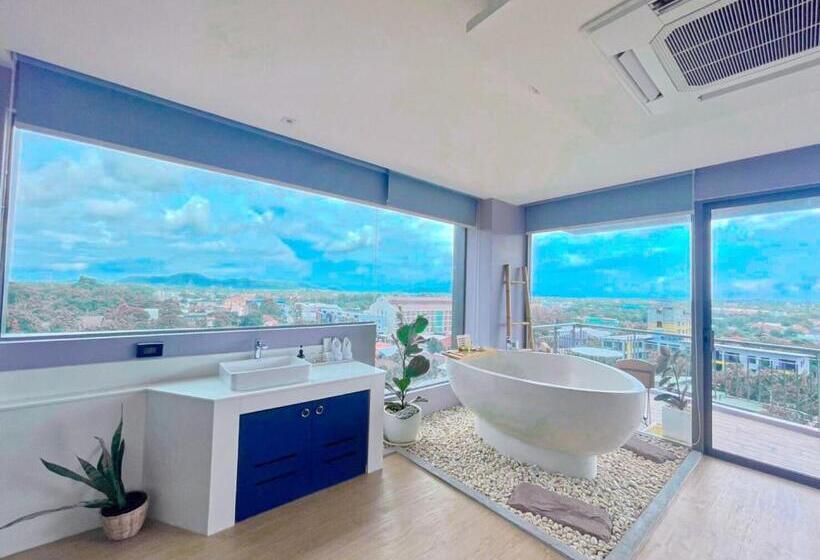Family Suite, The Blue Hotel   Sha Plus