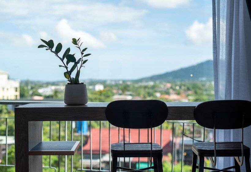 Номер Deluxe, The Blue Hotel   Sha Plus