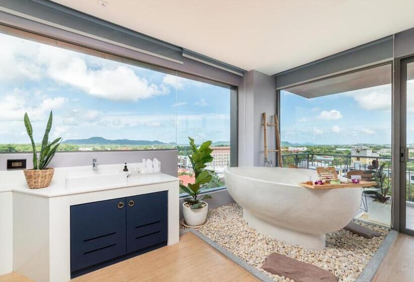Family Suite, The Blue Hotel   Sha Plus