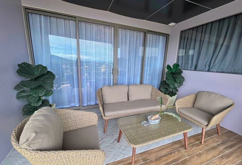 Family Suite, The Blue Hotel   Sha Plus