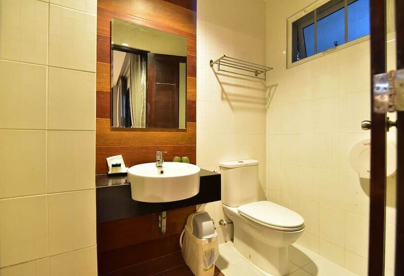Номер Deluxe Вид на Сад, The Breeze Lipe Resort