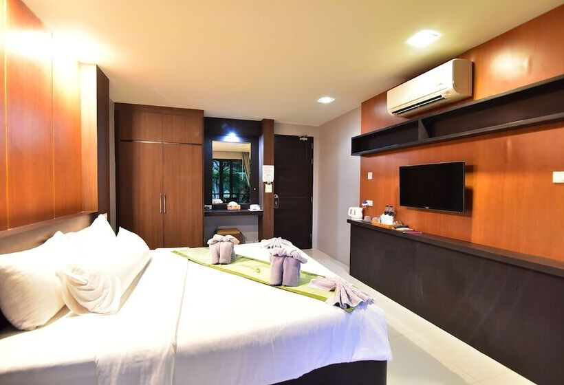 Номер Deluxe Вид на Сад, The Breeze Lipe Resort