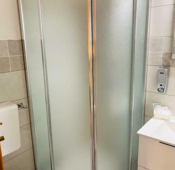 اتاق لوکس, B&b Ninni