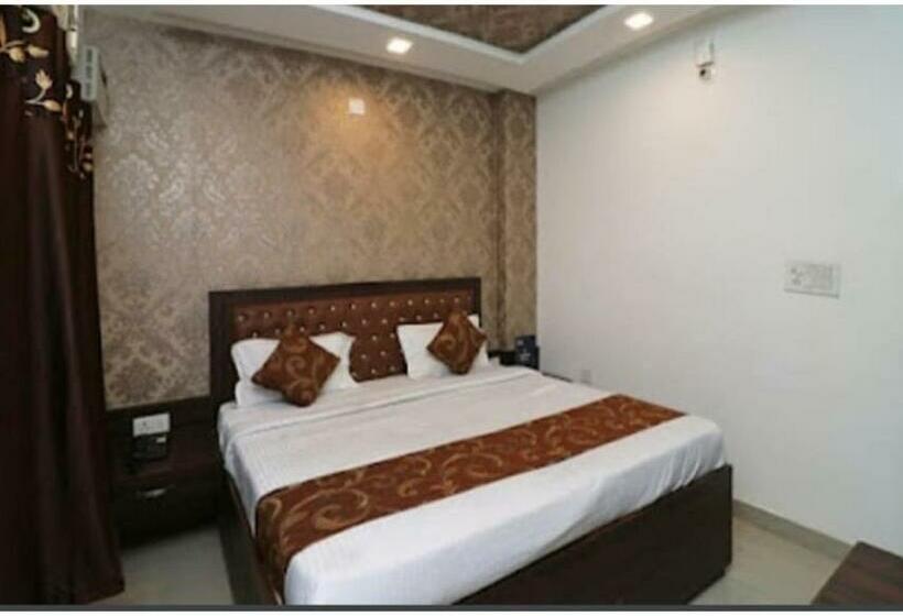 豪华房间, C.p Residency By Wb Inn