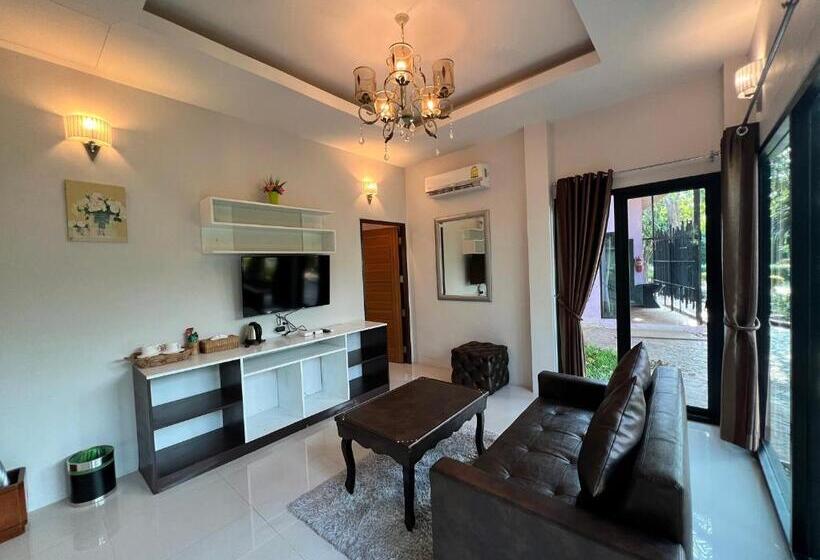 패밀리 룸, The Canal Garden Resort
