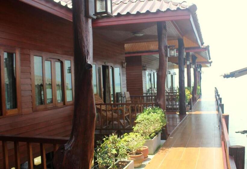 Quarto Estandar com Sacada, Fresh House