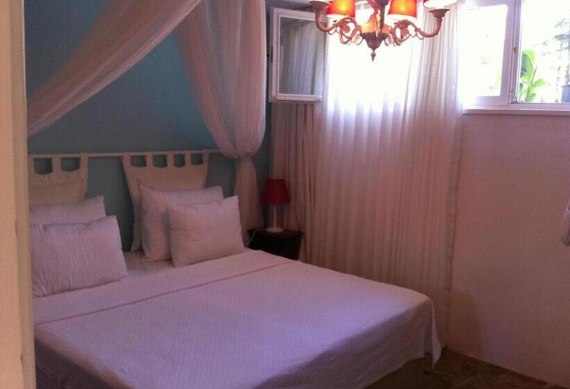اتاق اکونومی, Erendira Hotel   Special Class