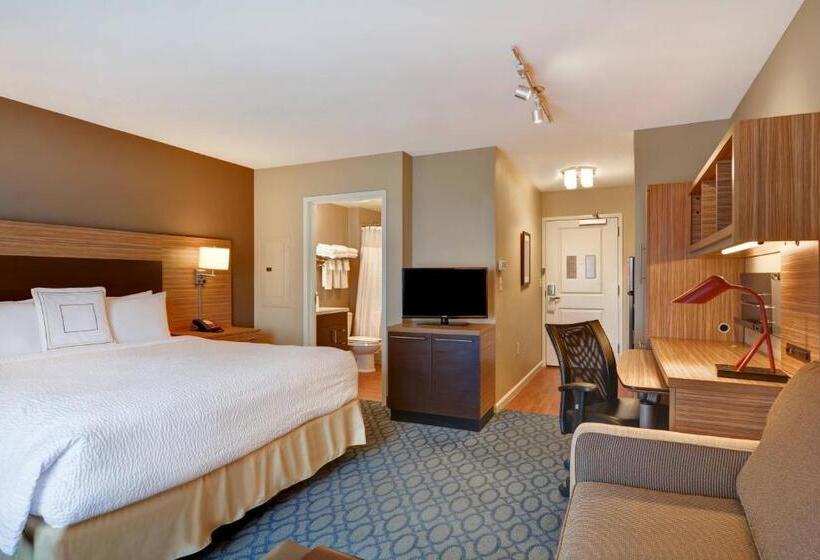 스탠다드 스튜디오 킹침대, Towneplace Suites By Marriott Alexandria
