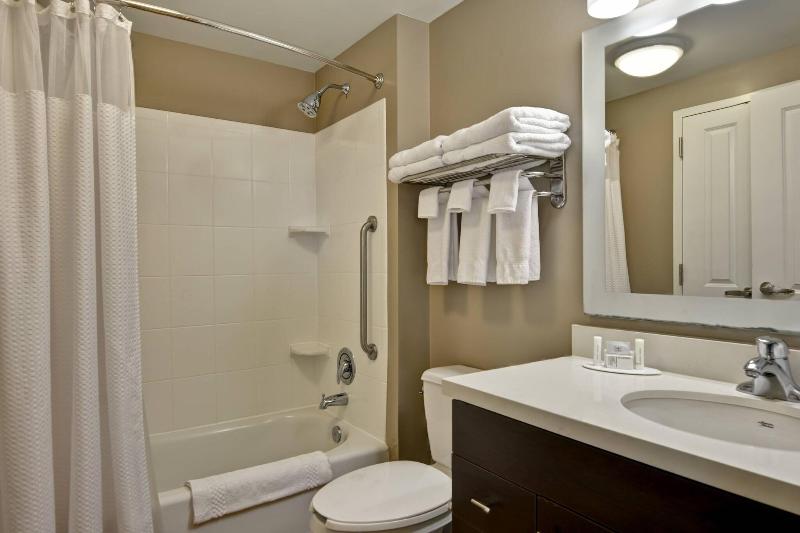 스위트 킹사이즈 침대, Towneplace Suites By Marriott Alexandria