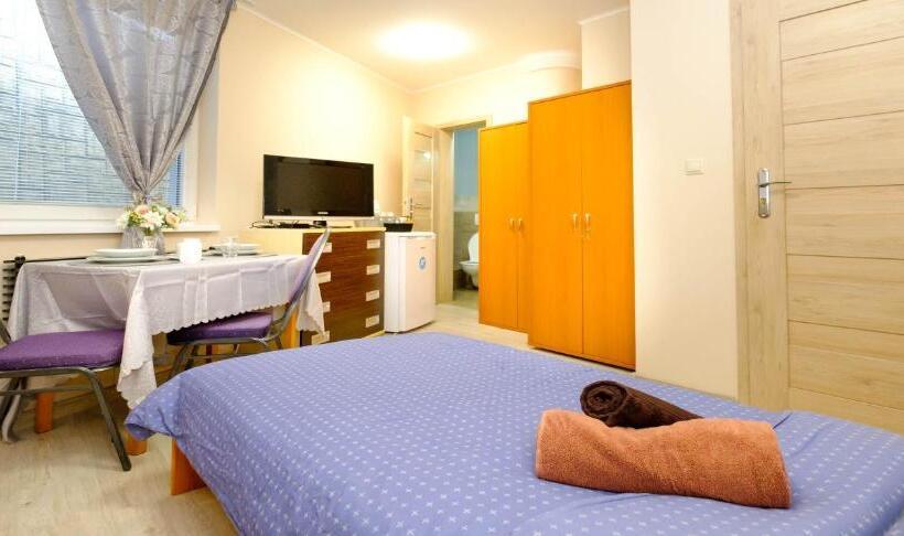 غرفة قياسية, Vila24 Levice