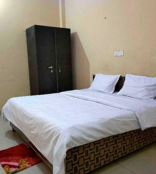 اتاق کلاسیک سه تخته, 81157g Amy Inn