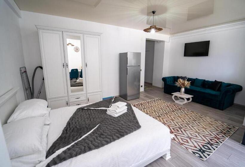 استودیوی لوکس, Almar Luxury Residence   Renting Apartments & Free Pool