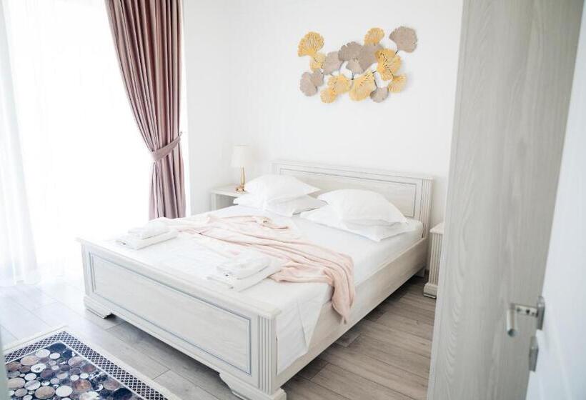 آپارتمان 1 خوابه با چشم‌انداز دریا, Almar Luxury Residence   Renting Apartments & Free Pool