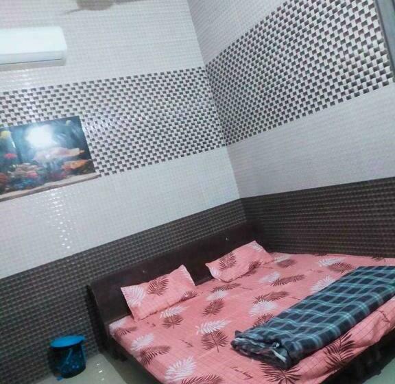 Трехместный Номер Классика, Oyo 81088 Hr Guest House