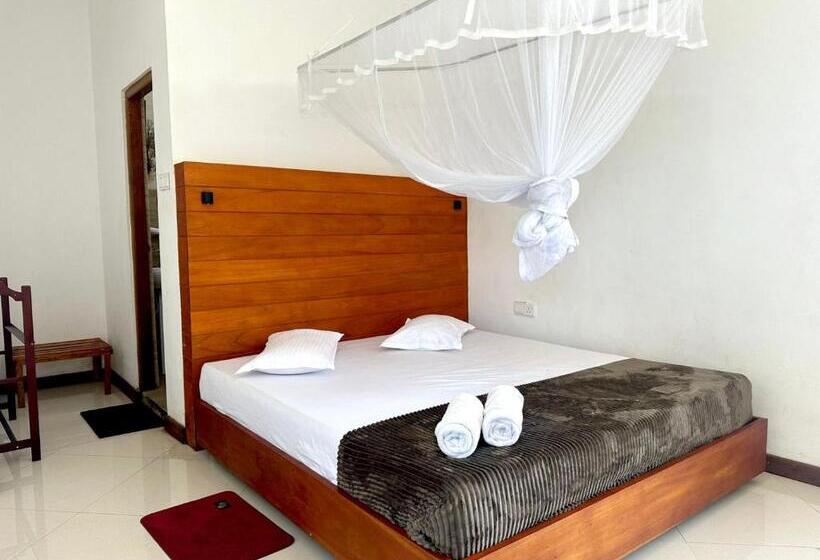اتاق لوکس, White Block Hotel & Resturant