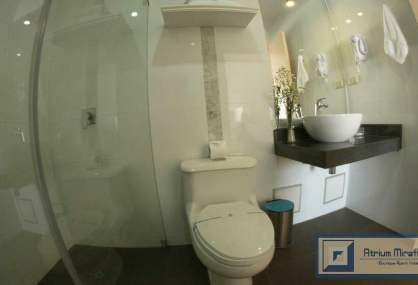 سوئیت با بالکن, Atrium Miraflores