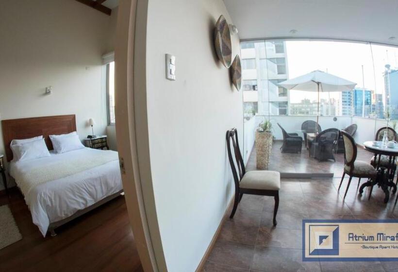 سوئیت پریمیوم, Atrium Miraflores