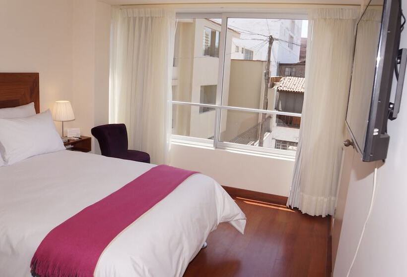 سوئیت با بالکن, Atrium Miraflores
