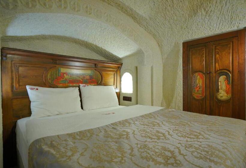 Номер Economy, Fairyland Cave