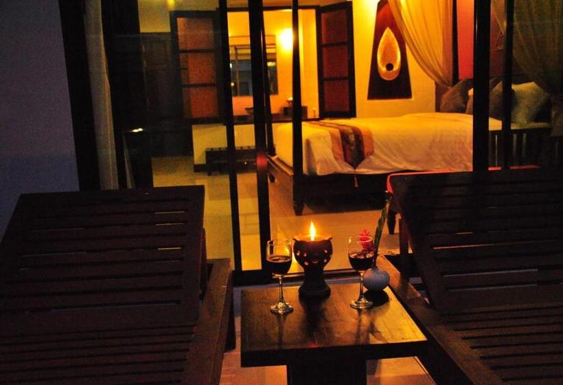 Номер Deluxe, Navatara Phuket Resort   Sha Extra Plus