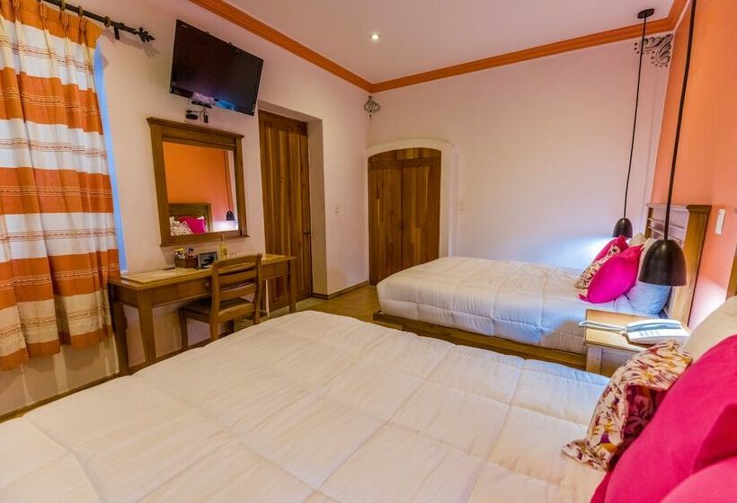 سوییت جونیور, Oaxaca Inn Centro