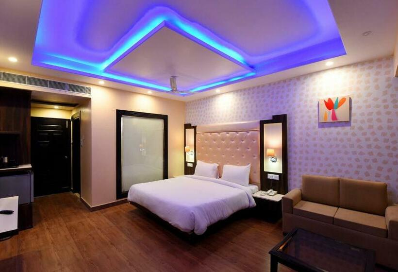 스탠다드 룸 킹사이즈 침대, Nature Mountain Valley View Resort    A Four Star Luxury Resort