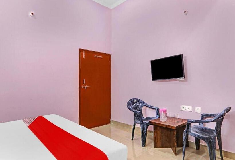 Трехместный Номер Классика, Flagship Vrindavan Resort