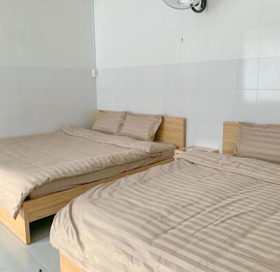 Pokój Rodzinny Widok Góry, Demi Homestay   Châu đốc