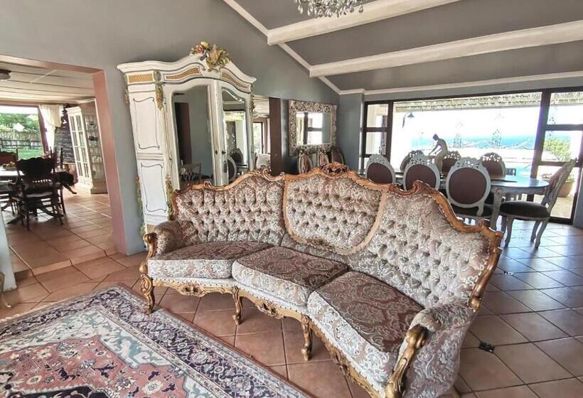 Номер Deluxe Вид на Море с Балконом, Schafli Manor Wild Coast
