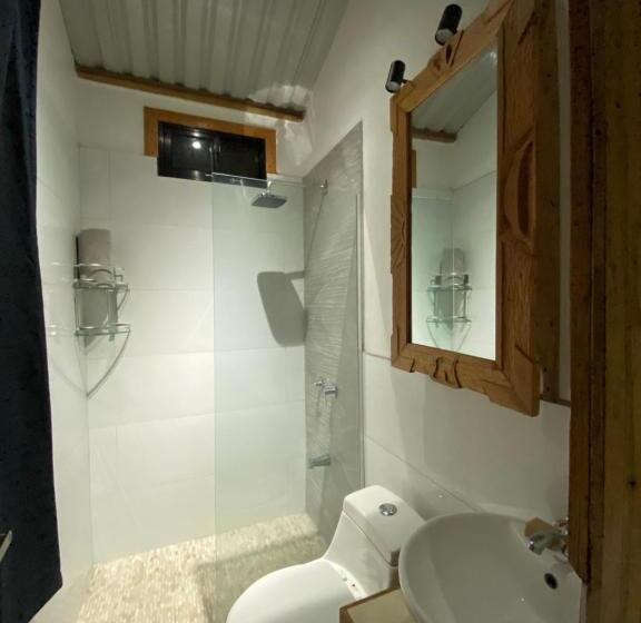 اتاق استاندارد, Dragonfly Beachfront Villas Adult Only