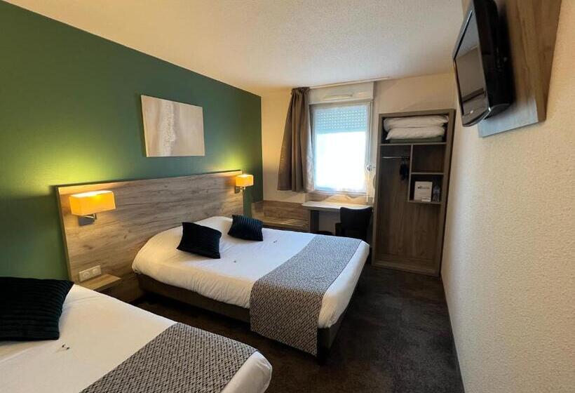 Номер Стандарт Трехместный, Brit Hotel Saumur