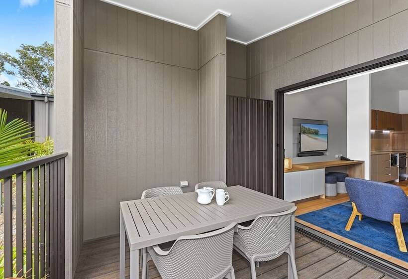 ویلای لوکس 1 خوابه, Club Wyndham Flynns Beach, Trademark Collection By Wyndham