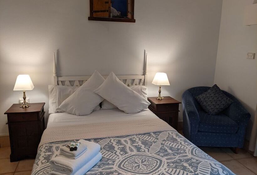 Номер Стандарт, Ettalong Beach Tourist Resort