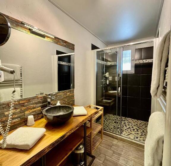 Номер Комфорт, Auberge Val Moureze Hôtel & Spa