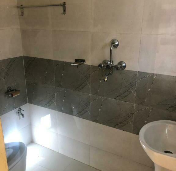 اتاق اکونومی, Lake Wave Cottage & Restaurant