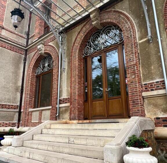 Четырехместный Номер Deluxe, Château De Crènille