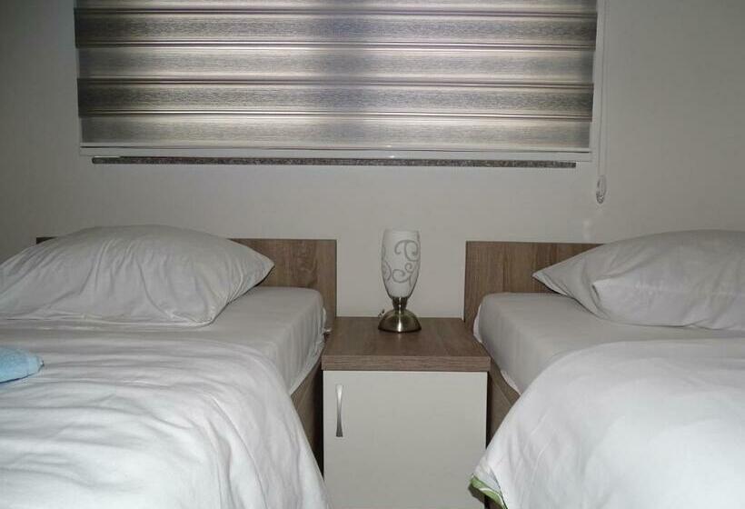 3-Bett-Standardzimmer, Motel Luxor