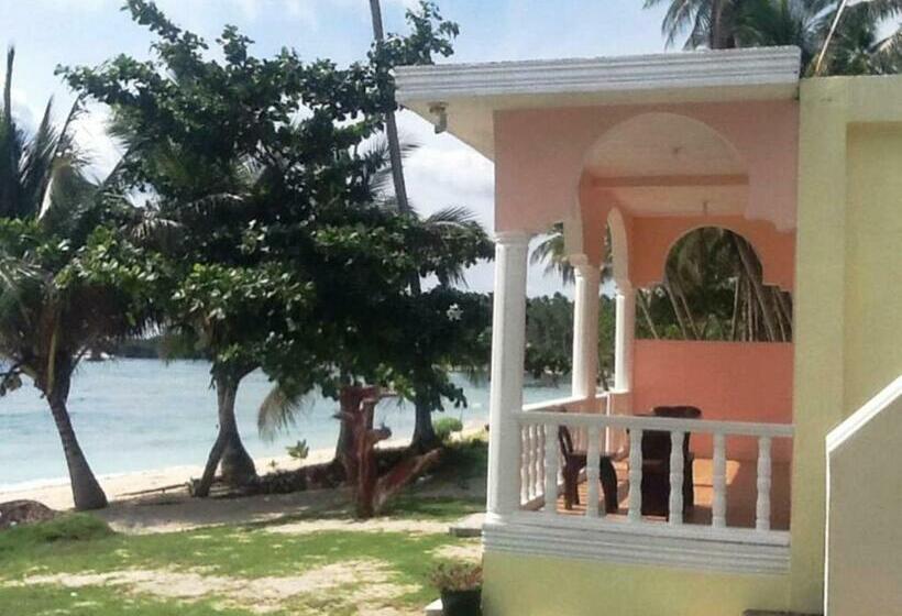 اتاق لوکس با چشم‌انداز دریا, Whitesands Beach Resort