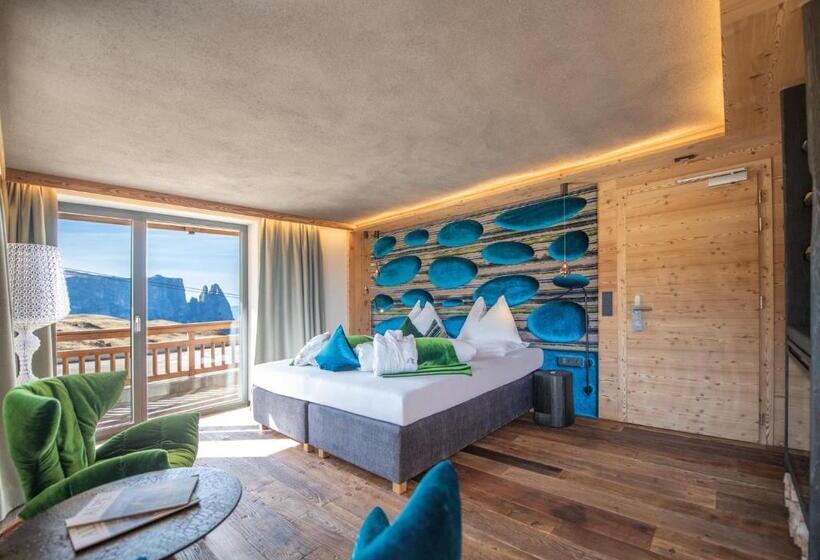 Family Suite, Goldknopf