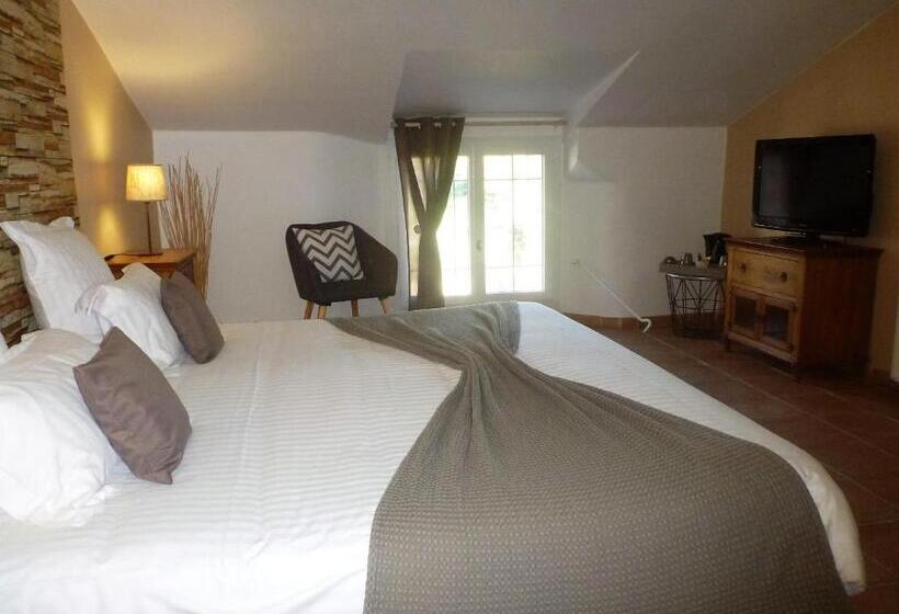Номер Стандарт, Le Mas De Gleyzes B&b De Charme