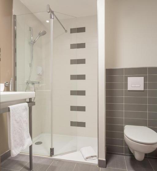 Номер Стандарт, Akena City Reims Bezannes