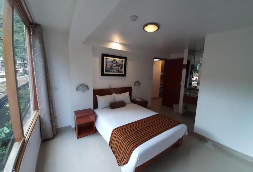 اتاق استاندارد, Flower S House