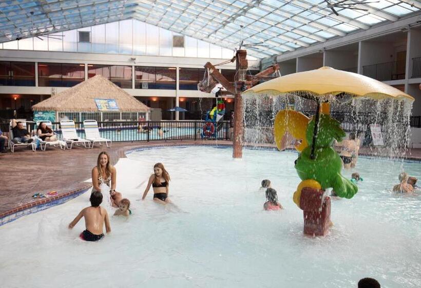 풀장 전망 스위트, Adventureland Inn