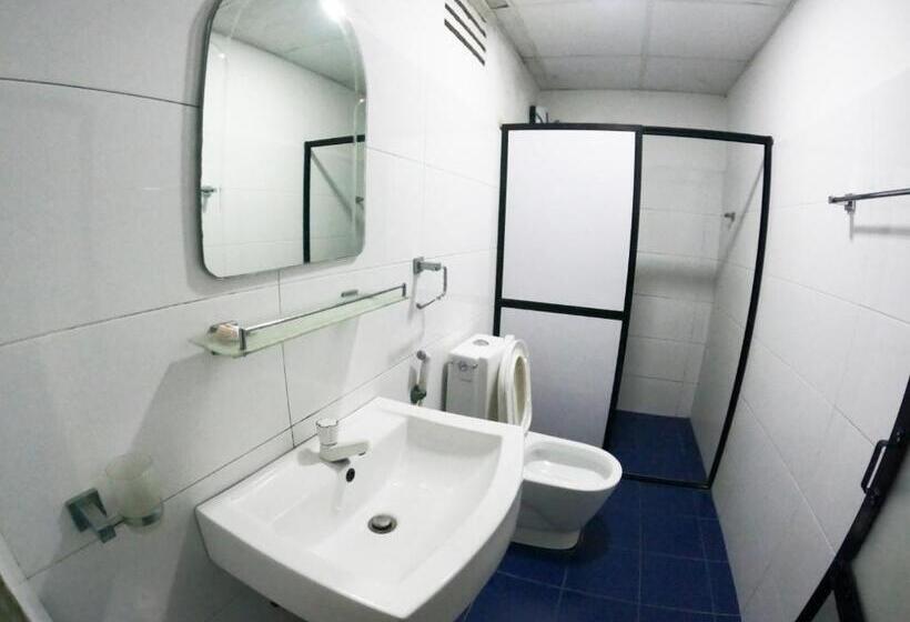 اتاق لوکس با بالکن, Seyara Holiday Resort